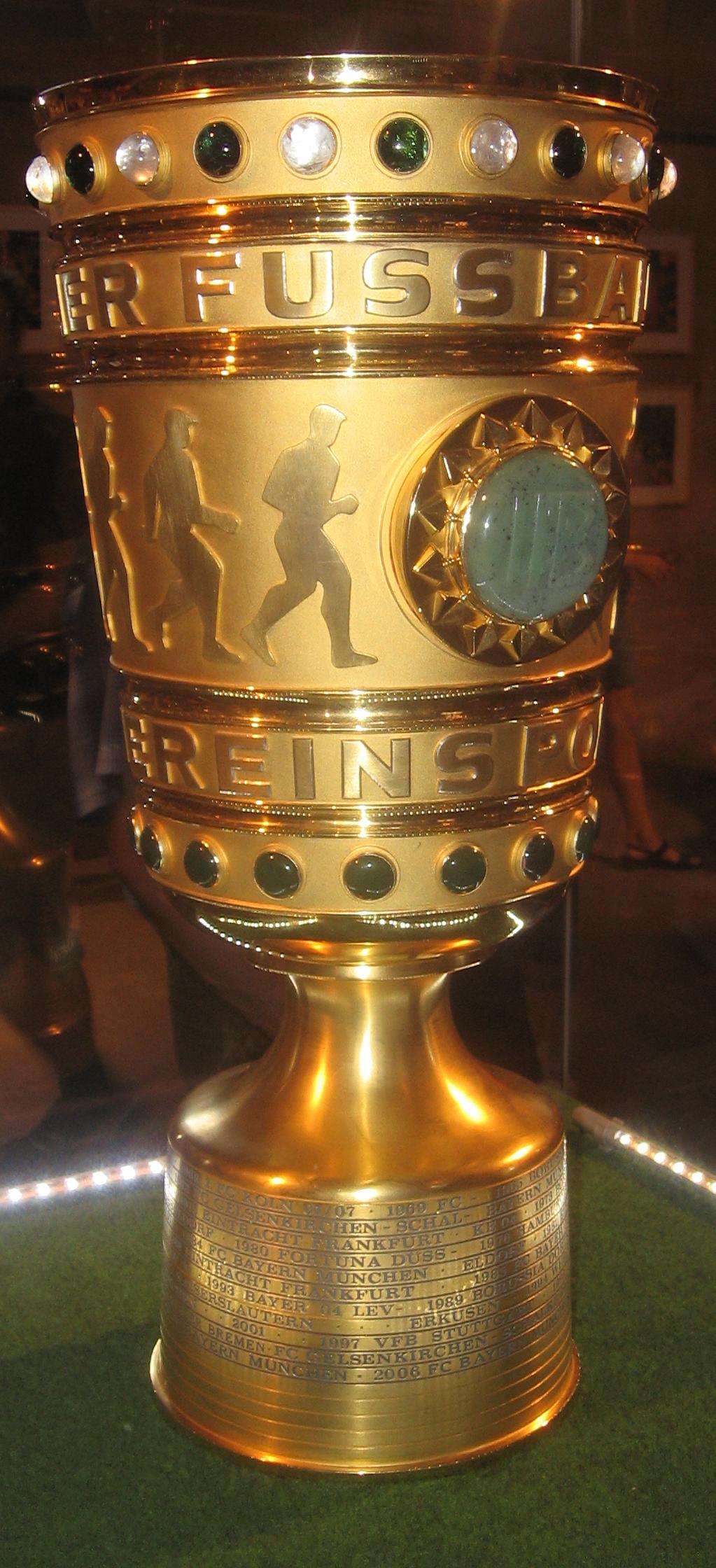 DFB-Pokal_2007_Nurnberg.jpg