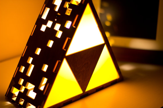 Triforce_Tischlampe_3.jpg