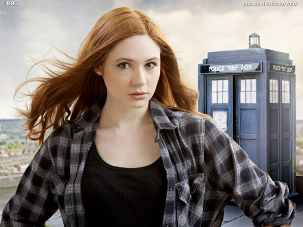 Karen-by-tardis-karen-gillan-23760346-595-446.jpg