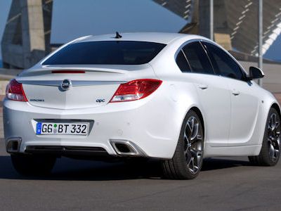 Opel_Insignia_OPC_2.jpg