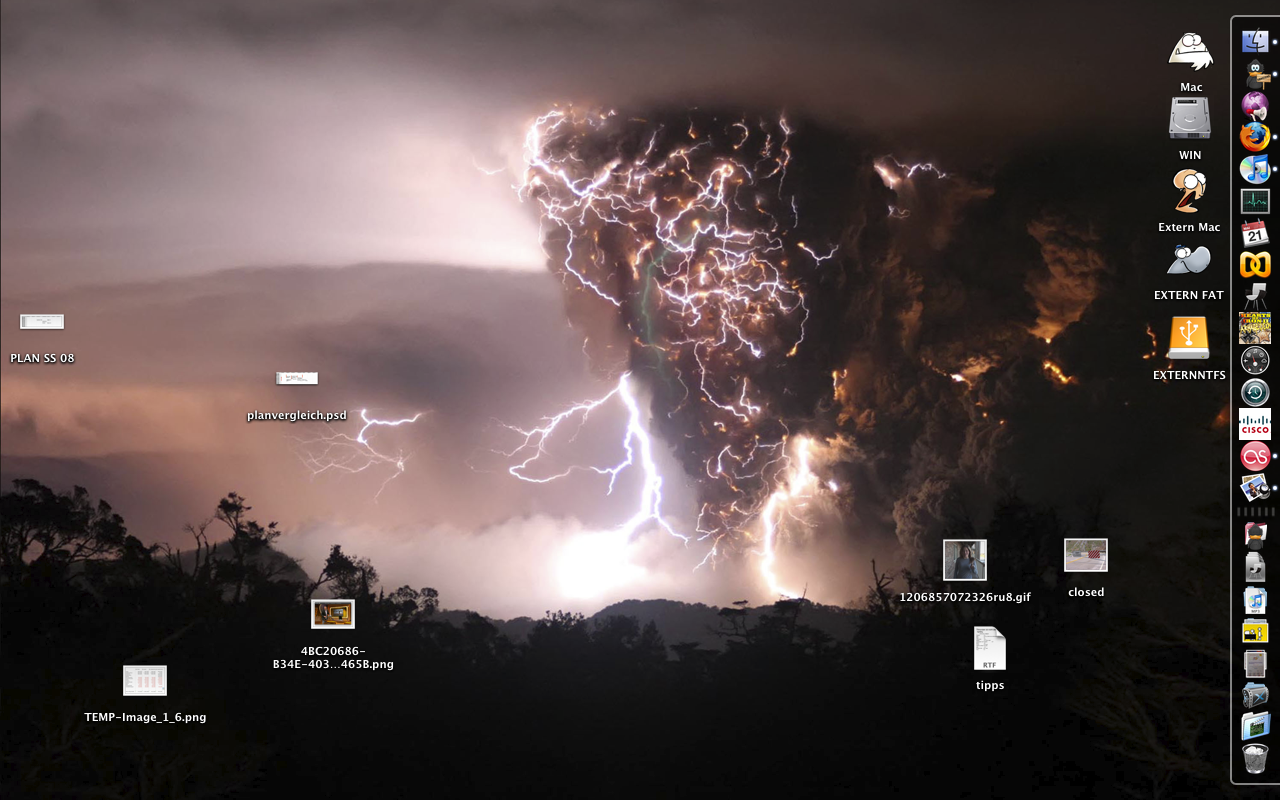 deskkktop.png